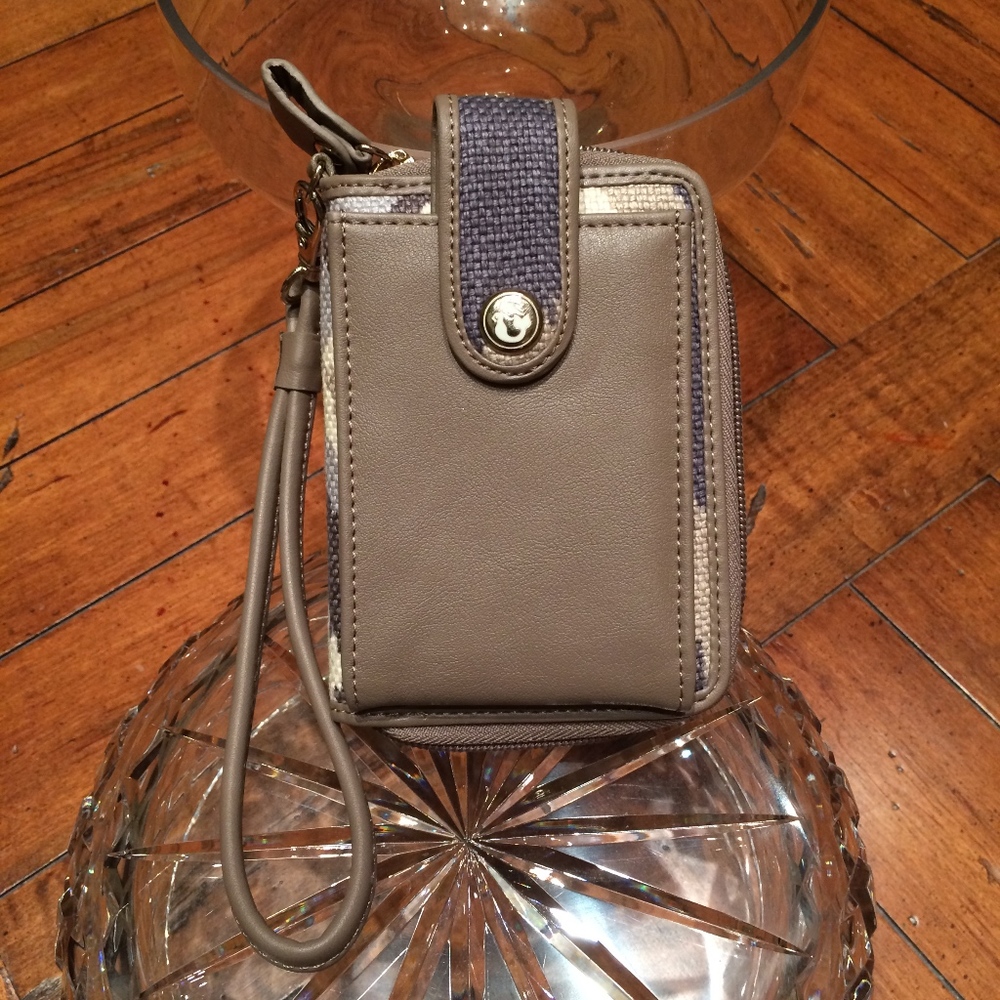 Spartina Wristlet! Great condition!